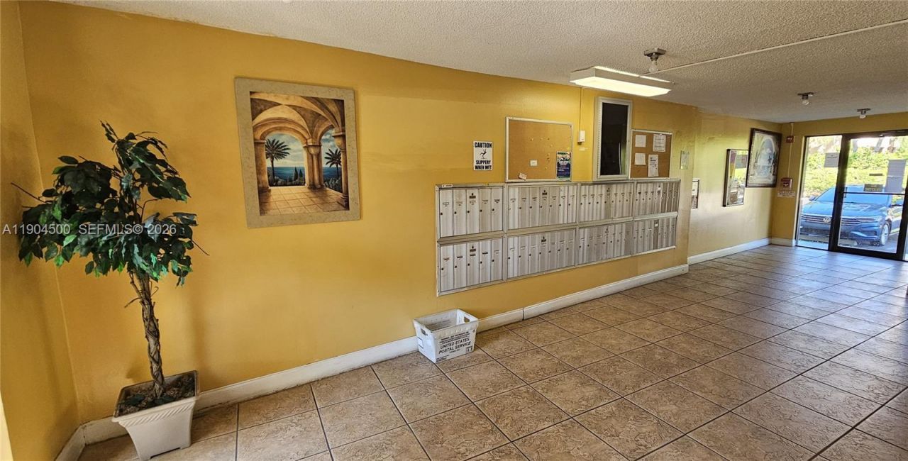 6855 W Broward Blvd, Unit 308, Plantation, FL 33317 Photo