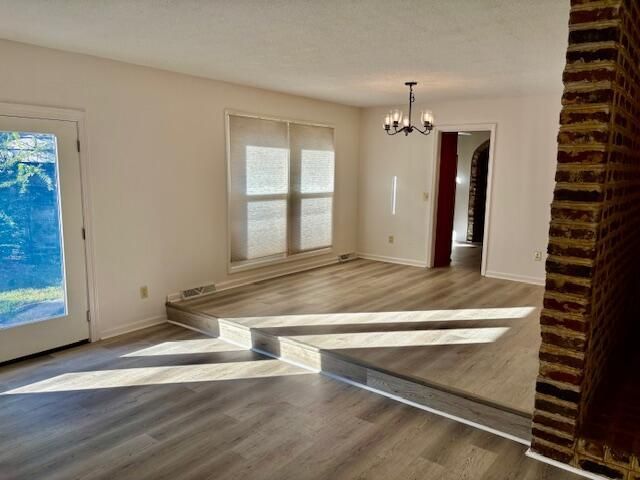 675 Ayers Drive Photo 16