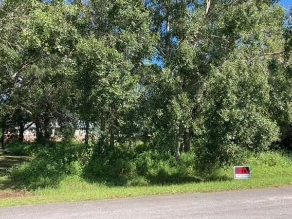 7604 Laguna Road, Fort Pierce, FL 34951