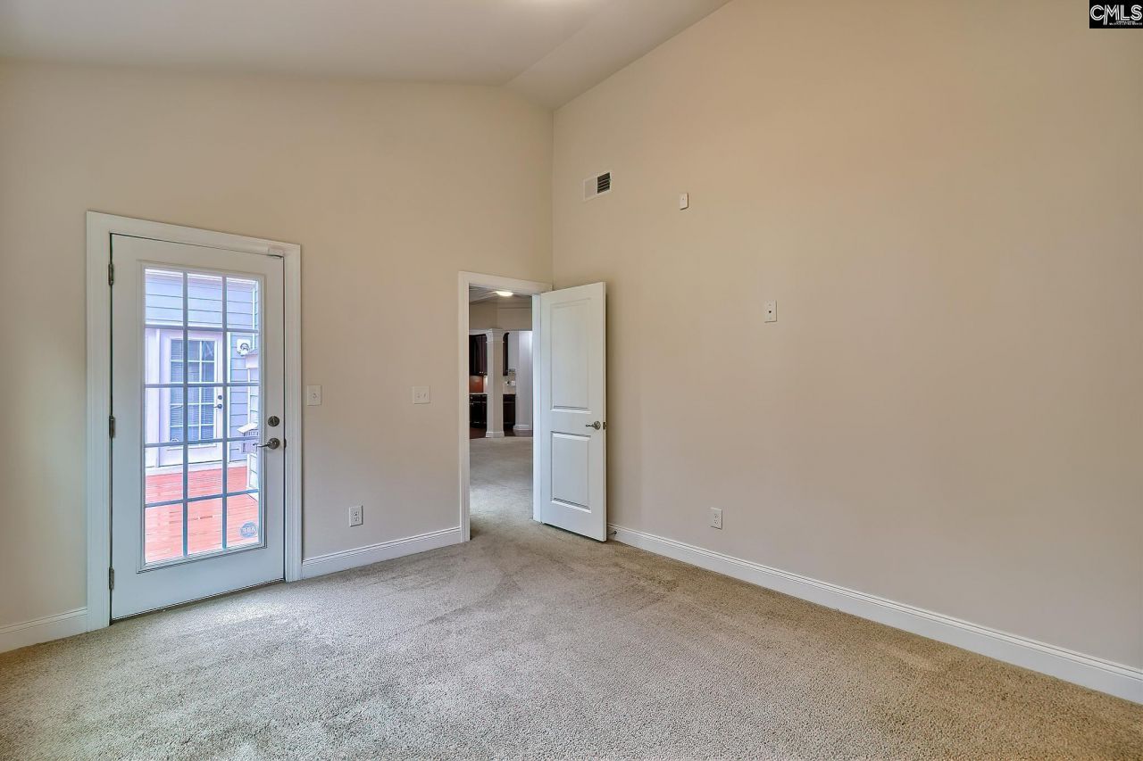 56 Roundtree Road Photo 28