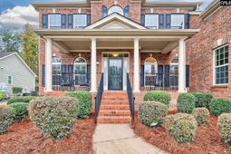 56 Roundtree Road photo 4