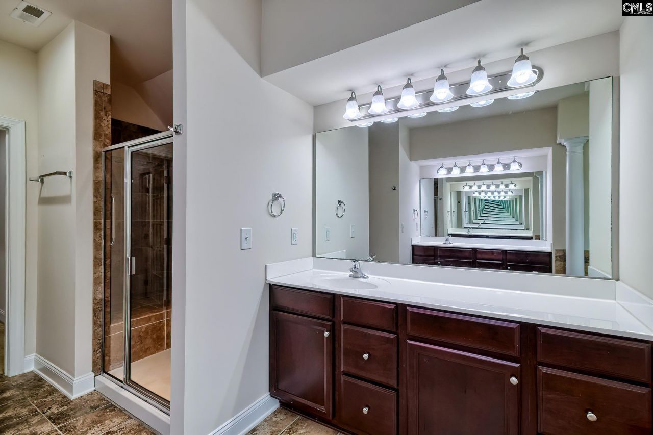 56 Roundtree Road Photo 42