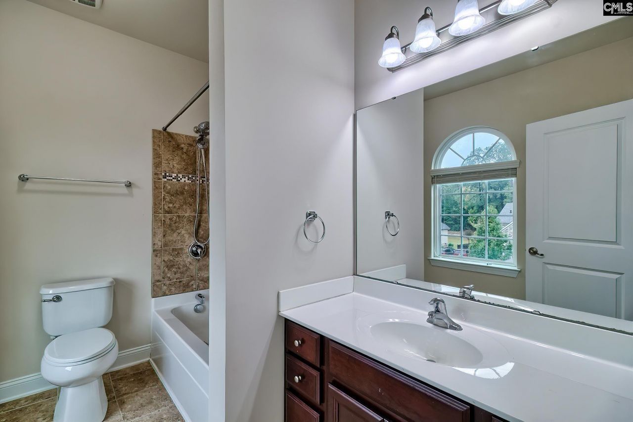 56 Roundtree Road Photo 43