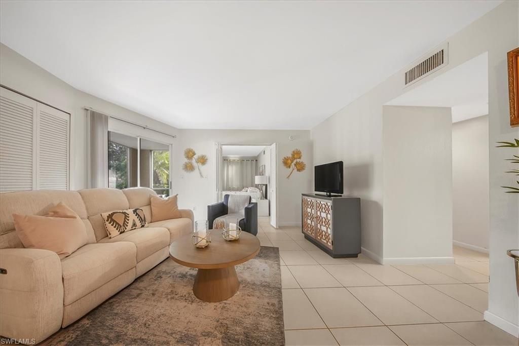 3170 Seasons Way, Unit 802, Estero, FL 33928 Photo