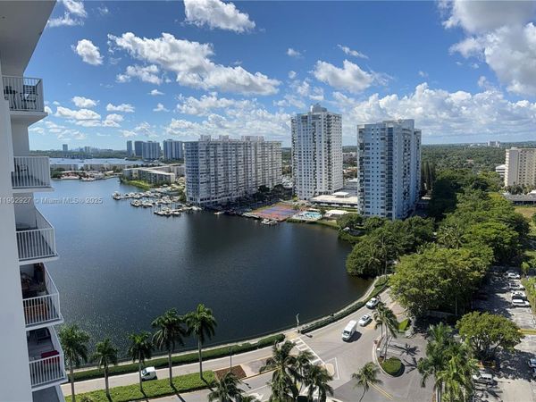 2801 NE 183rd St, Unit 1909W, Aventura, FL 33160