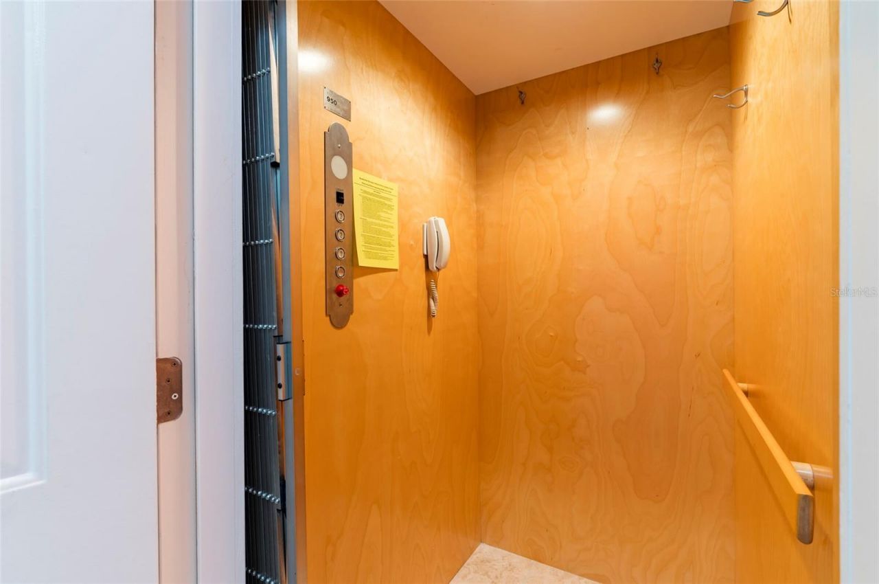 19217 Gulf Boulevard, Indian Shores, FL 33785 Photo