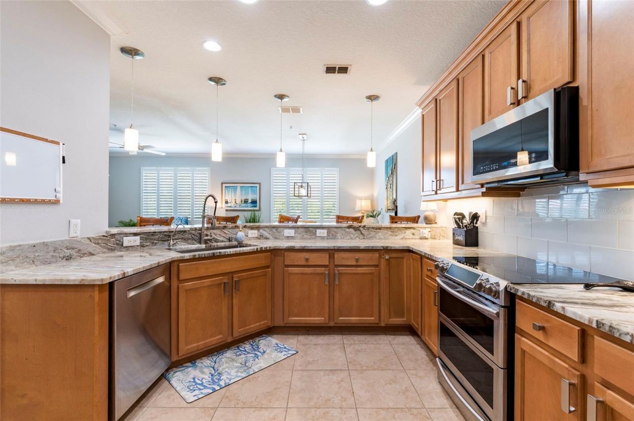 19217 Gulf Boulevard, Indian Shores, FL 33785 Photo