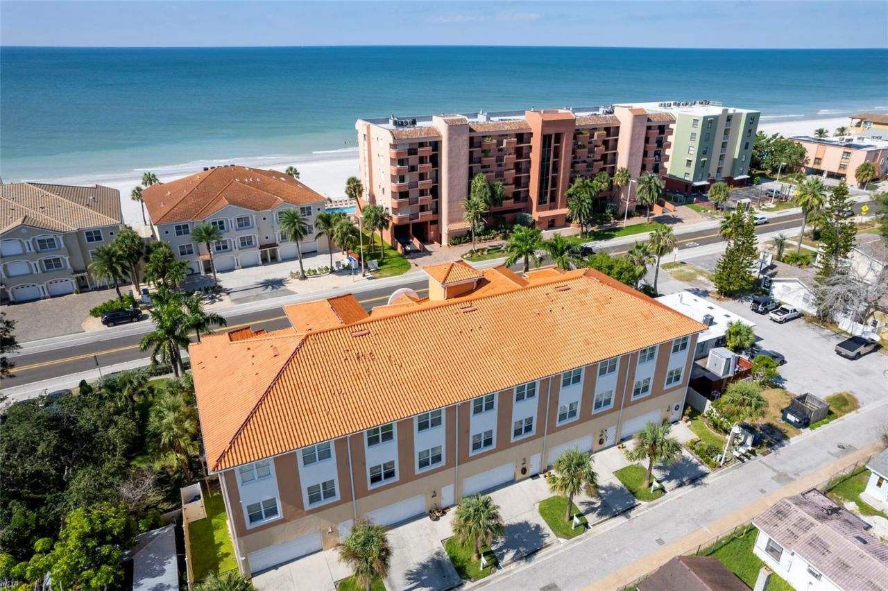 19217 Gulf Boulevard, Indian Shores, FL 33785 Photo