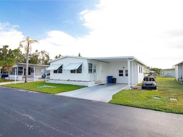 653 Future DR, NORTH FORT MYERS, FL 33917