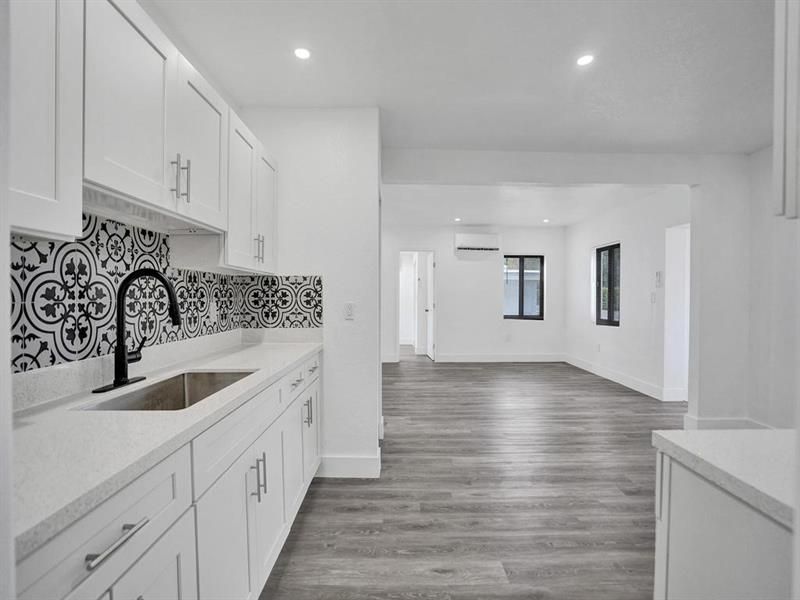 940 SW 28th Street, Fort Lauderdale, FL 33315 Photo