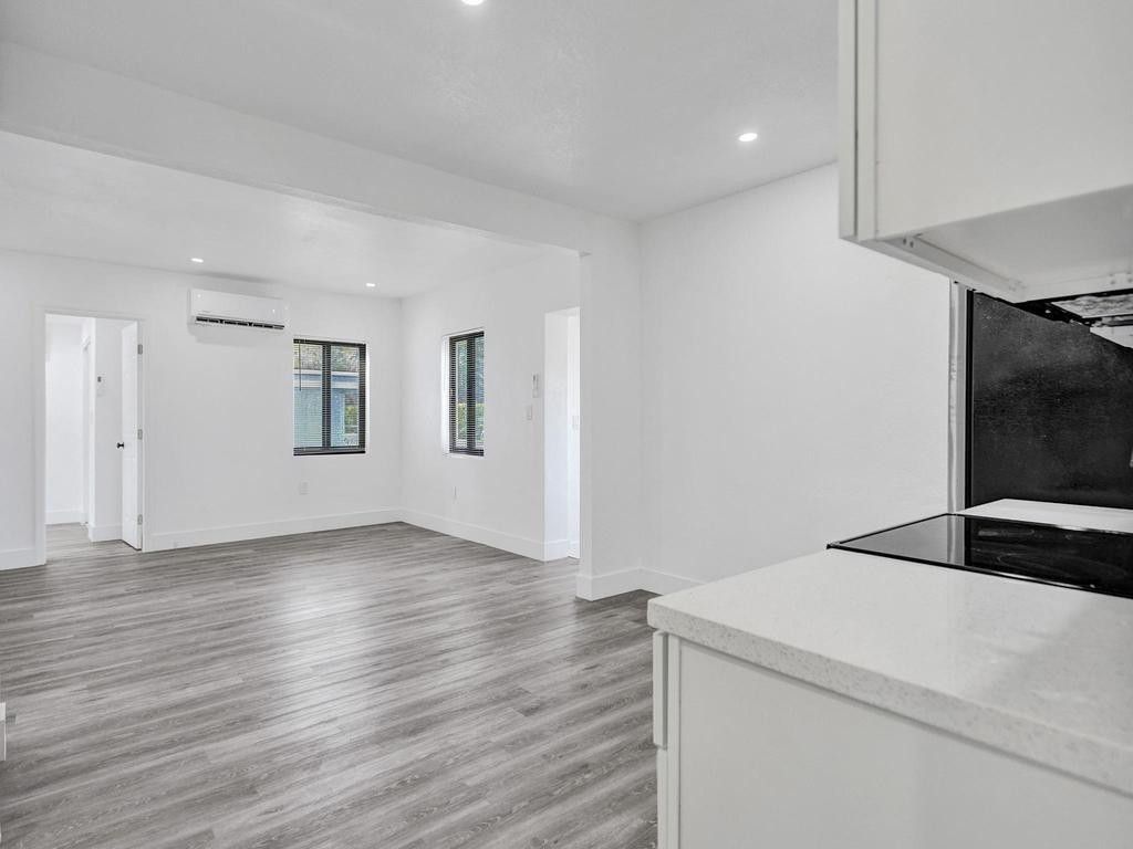 940 SW 28th Street, Fort Lauderdale, FL 33315 Photo