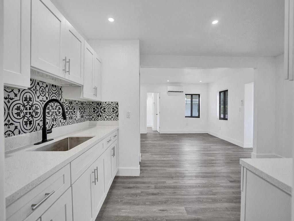 940 SW 28th Street, Fort Lauderdale, FL 33315 Photo