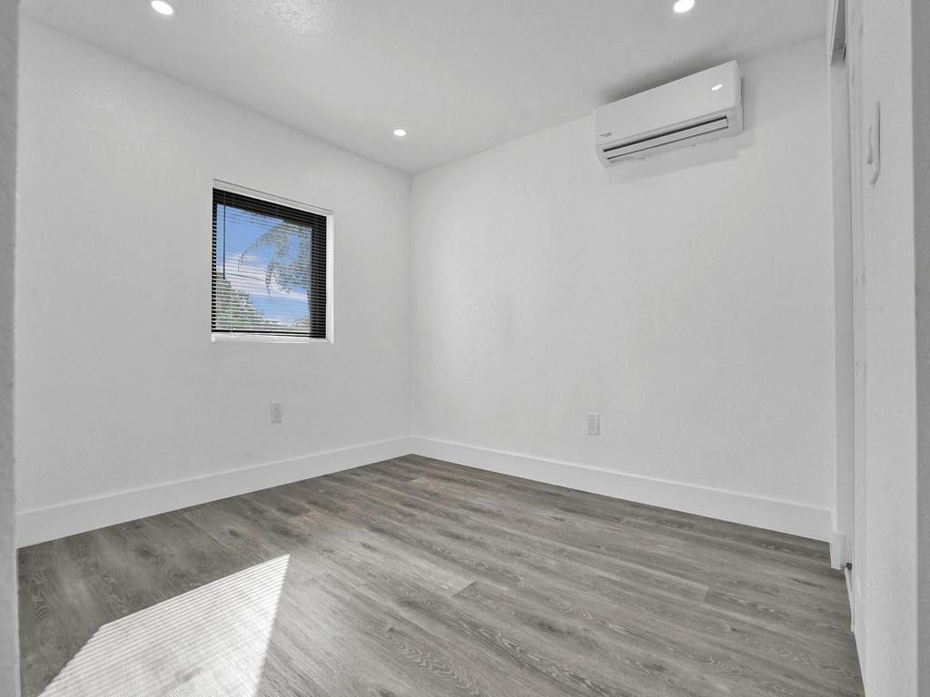 940 SW 28th Street, Fort Lauderdale, FL 33315 Photo