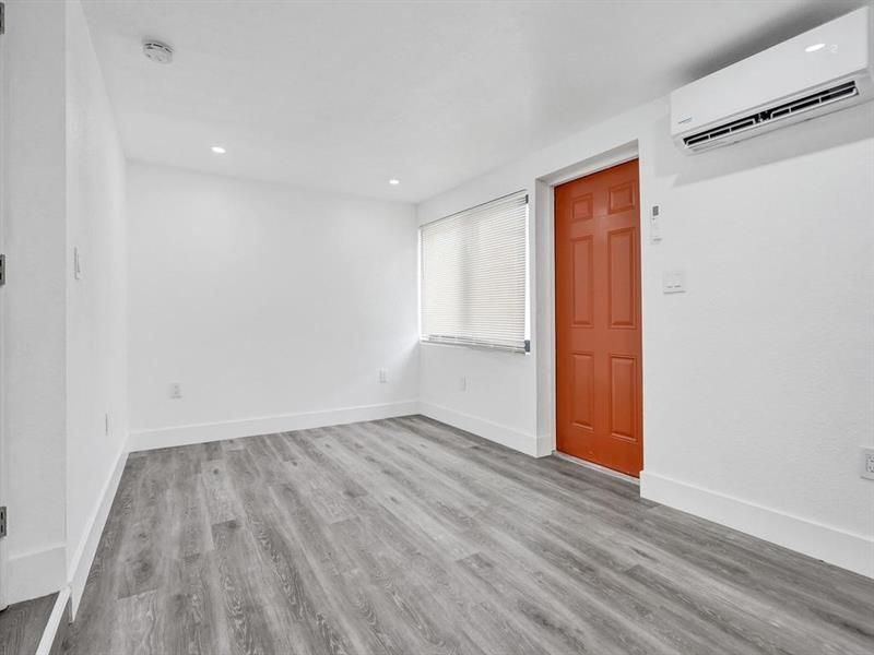 940 SW 28th Street, Fort Lauderdale, FL 33315 Photo