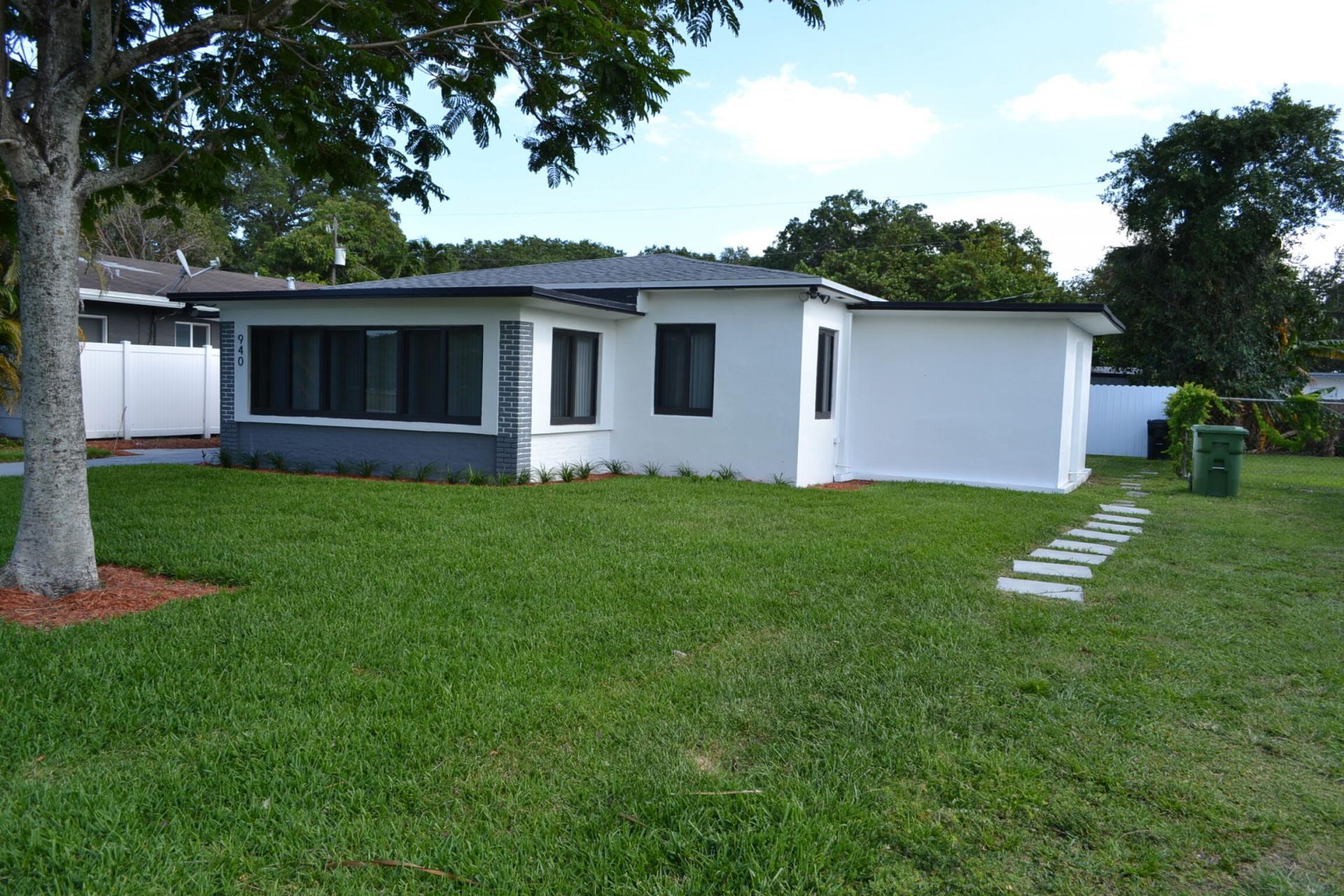 940 SW 28th Street, Fort Lauderdale, FL 33315 Photo