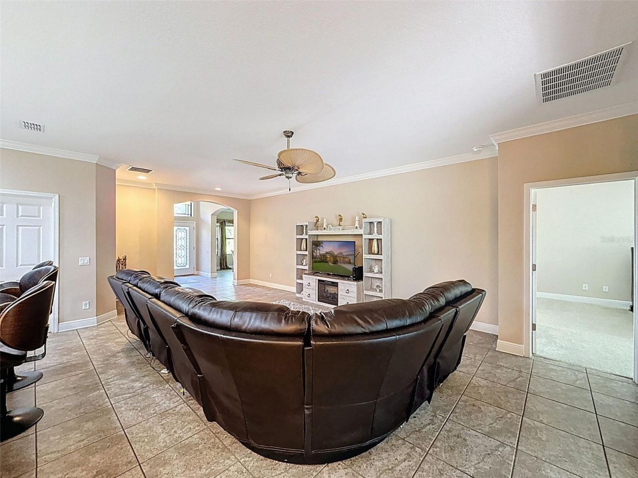 335 Cockle Shell Loop, Apollo Beach, FL 33572 Photo