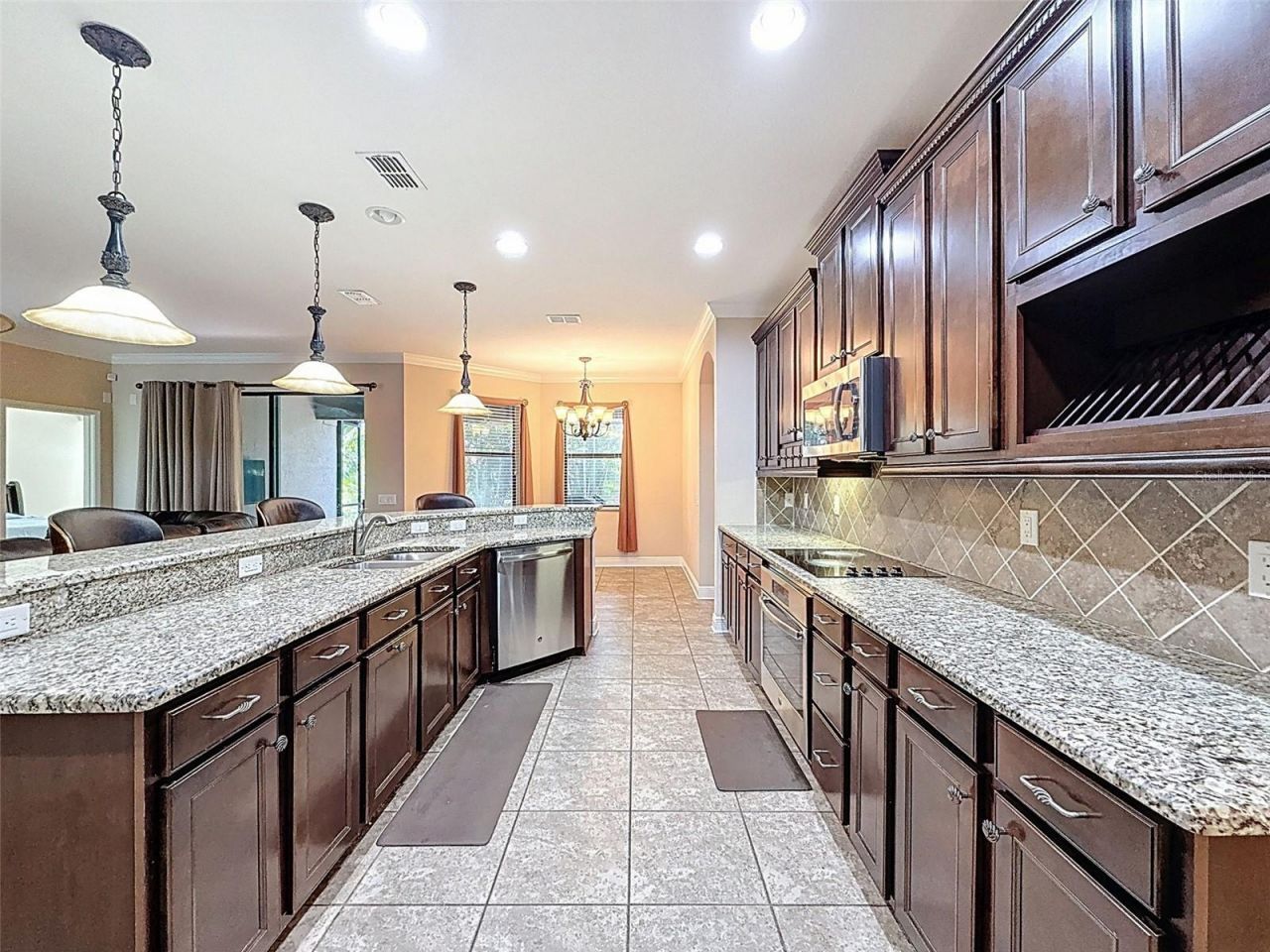 335 Cockle Shell Loop, Apollo Beach, FL 33572 Photo