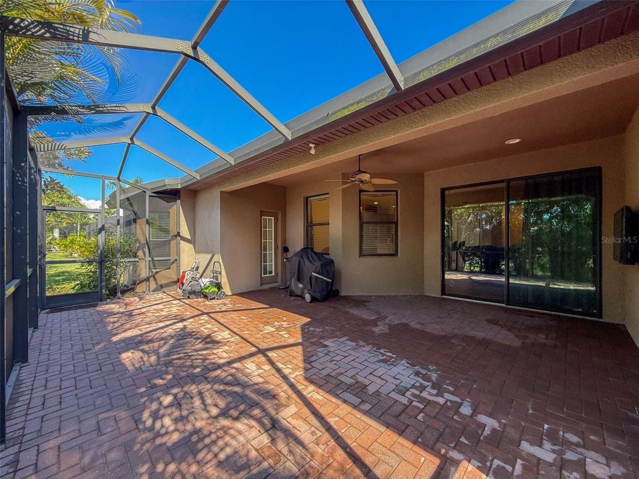 335 Cockle Shell Loop, Apollo Beach, FL 33572 Photo