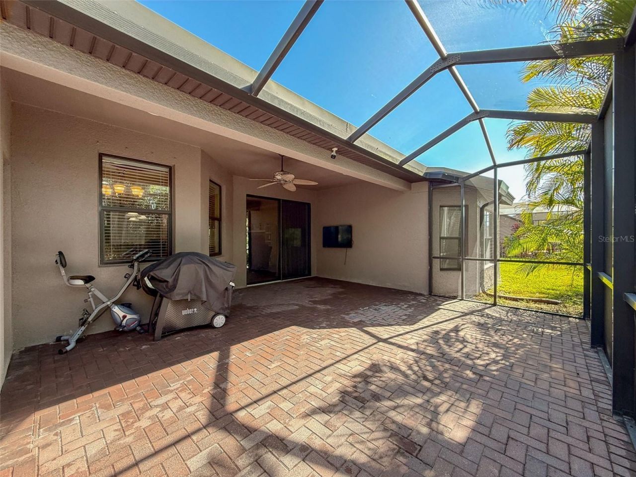 335 Cockle Shell Loop, Apollo Beach, FL 33572 Photo