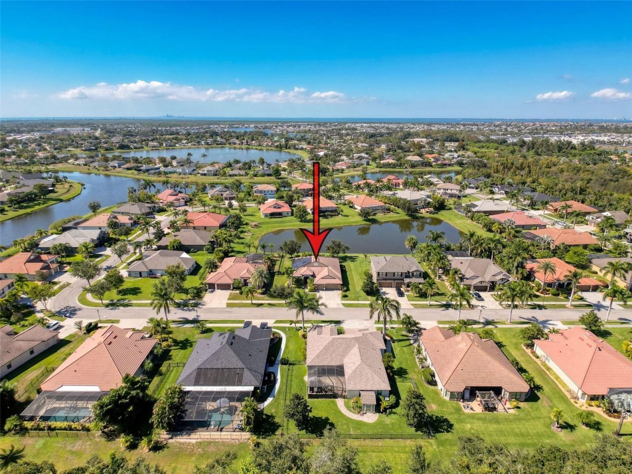 335 Cockle Shell Loop, Apollo Beach, FL 33572 Photo