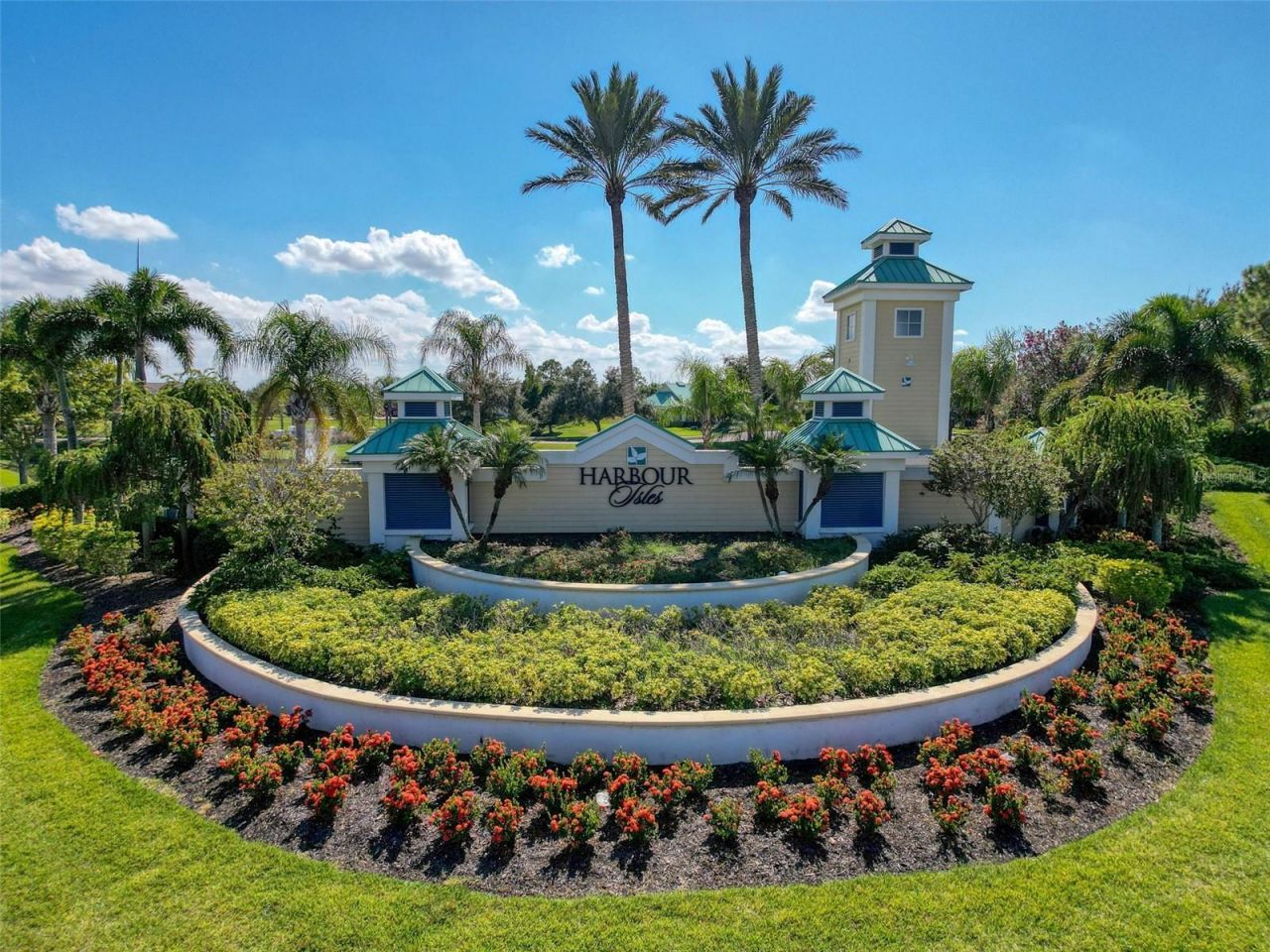 335 Cockle Shell Loop, Apollo Beach, FL 33572 Photo