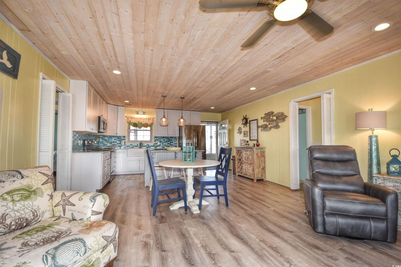 330 45th Ave. N Photo 10