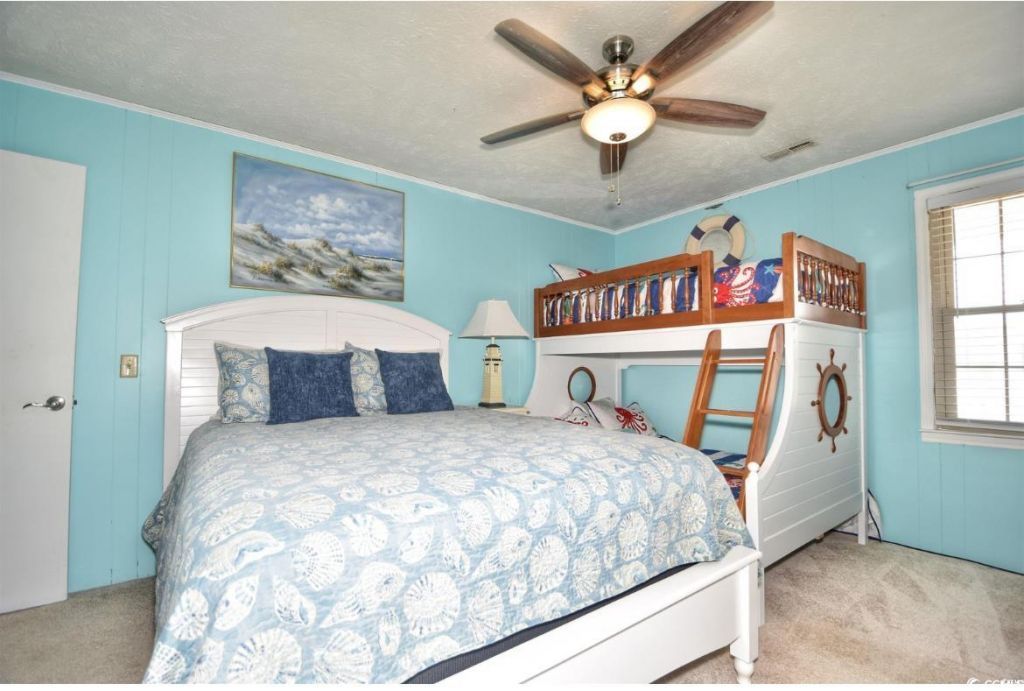 330 45th Ave. N Photo 19