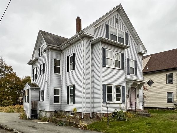 226 W Main St, Avon, MA 02322