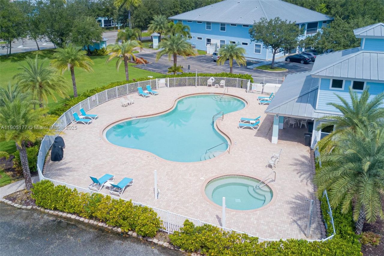 1050 Hancock Creek South Blvd, Unit 203, Cape Coral, FL 33909 Photo