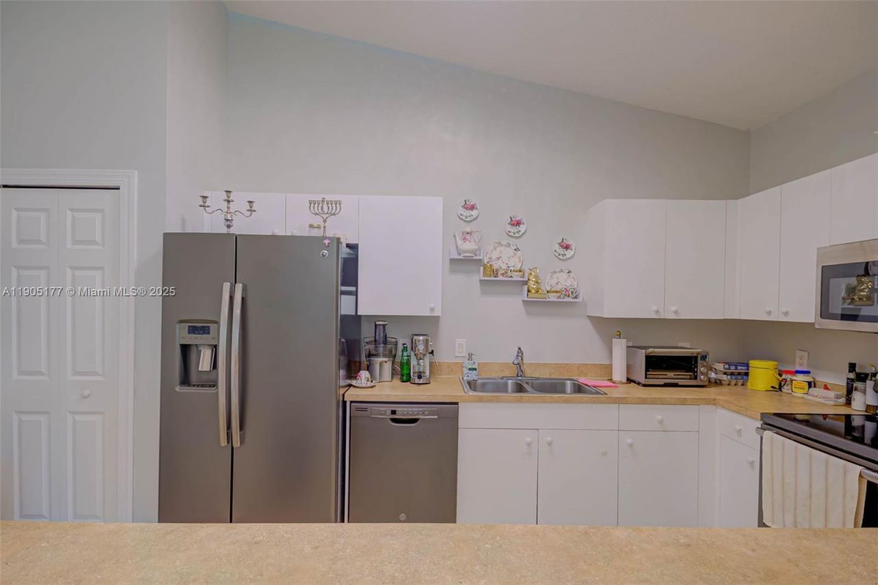 1050 Hancock Creek South Blvd, Unit 203, Cape Coral, FL 33909 Photo