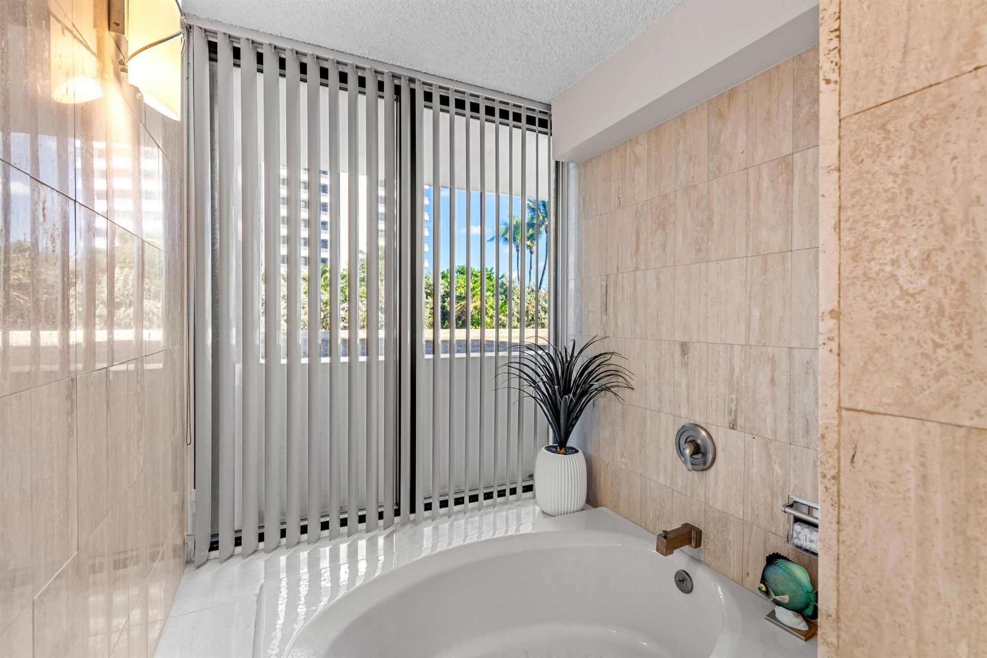 1800 S Ocean Boulevard, Unit 2-A, Boca Raton, FL 33432 Photo