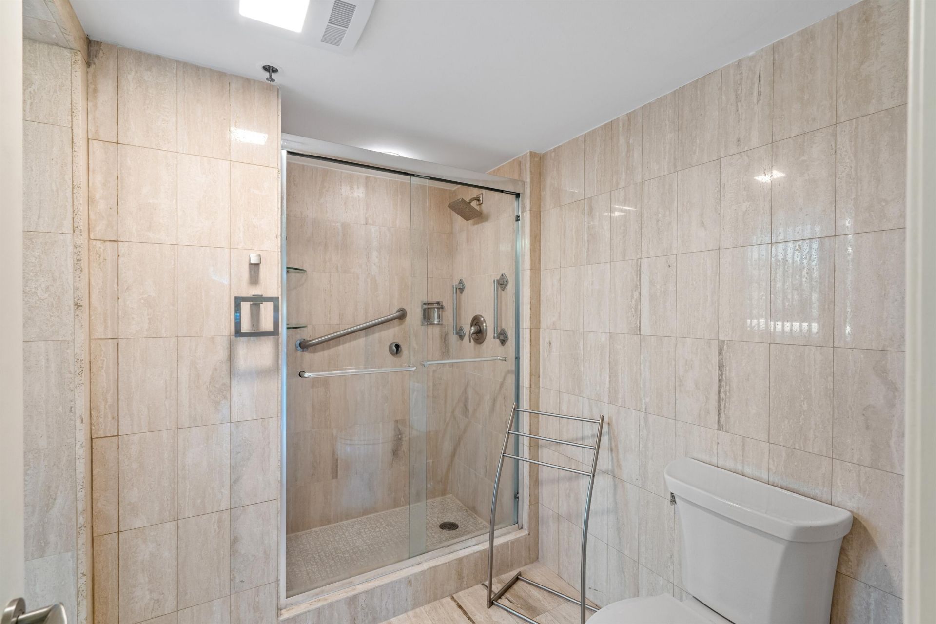 1800 S Ocean Boulevard, Unit 2-A, Boca Raton, FL 33432 Photo