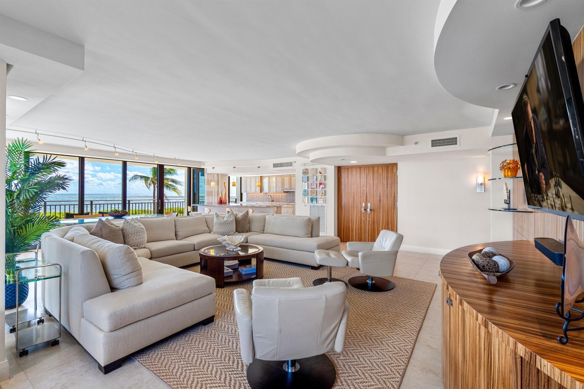 1800 S Ocean Boulevard, Unit 2-A, Boca Raton, FL 33432 Photo