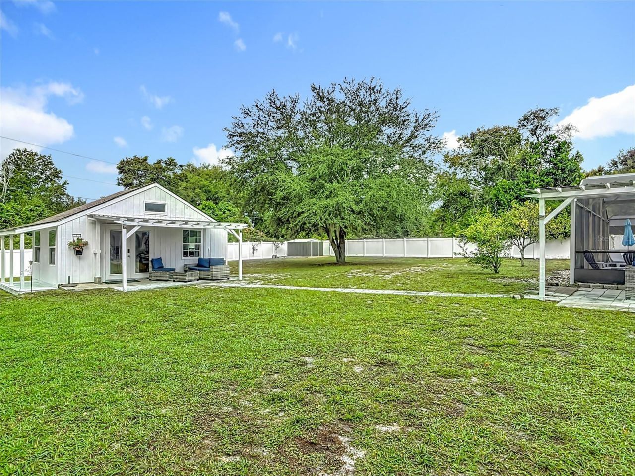 560 Saxon Boulevard, Deltona, FL 32725 Photo