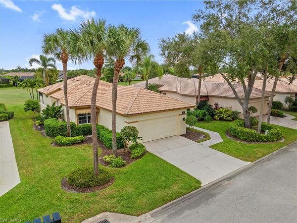 13541 Southampton DR, BONITA SPRINGS, FL 34135