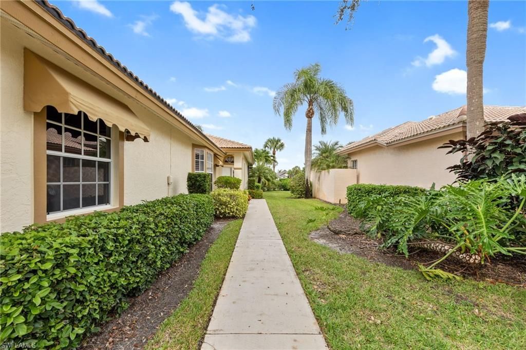 13541 Southampton Dr, Bonita Springs, FL 34135 Photo