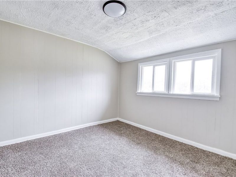8303 Connecticut Avenue, Cleveland, OH 44105 Photo 16