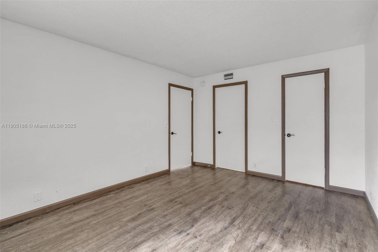 2062 NW 43rd Ter, Unit 2, Lauderhill, FL 33313 Photo