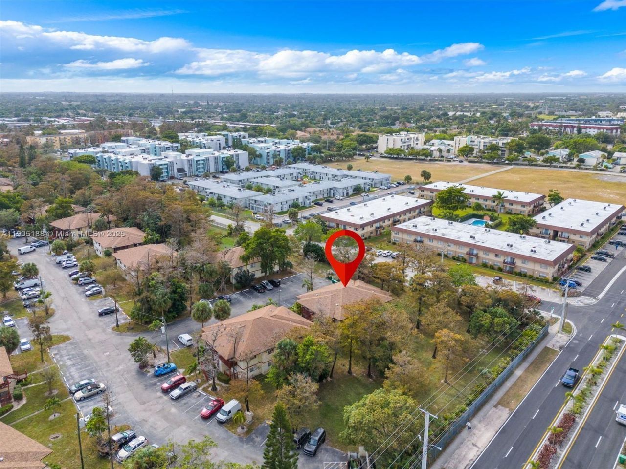 2062 NW 43rd Ter, Unit 2, Lauderhill, FL 33313 Photo