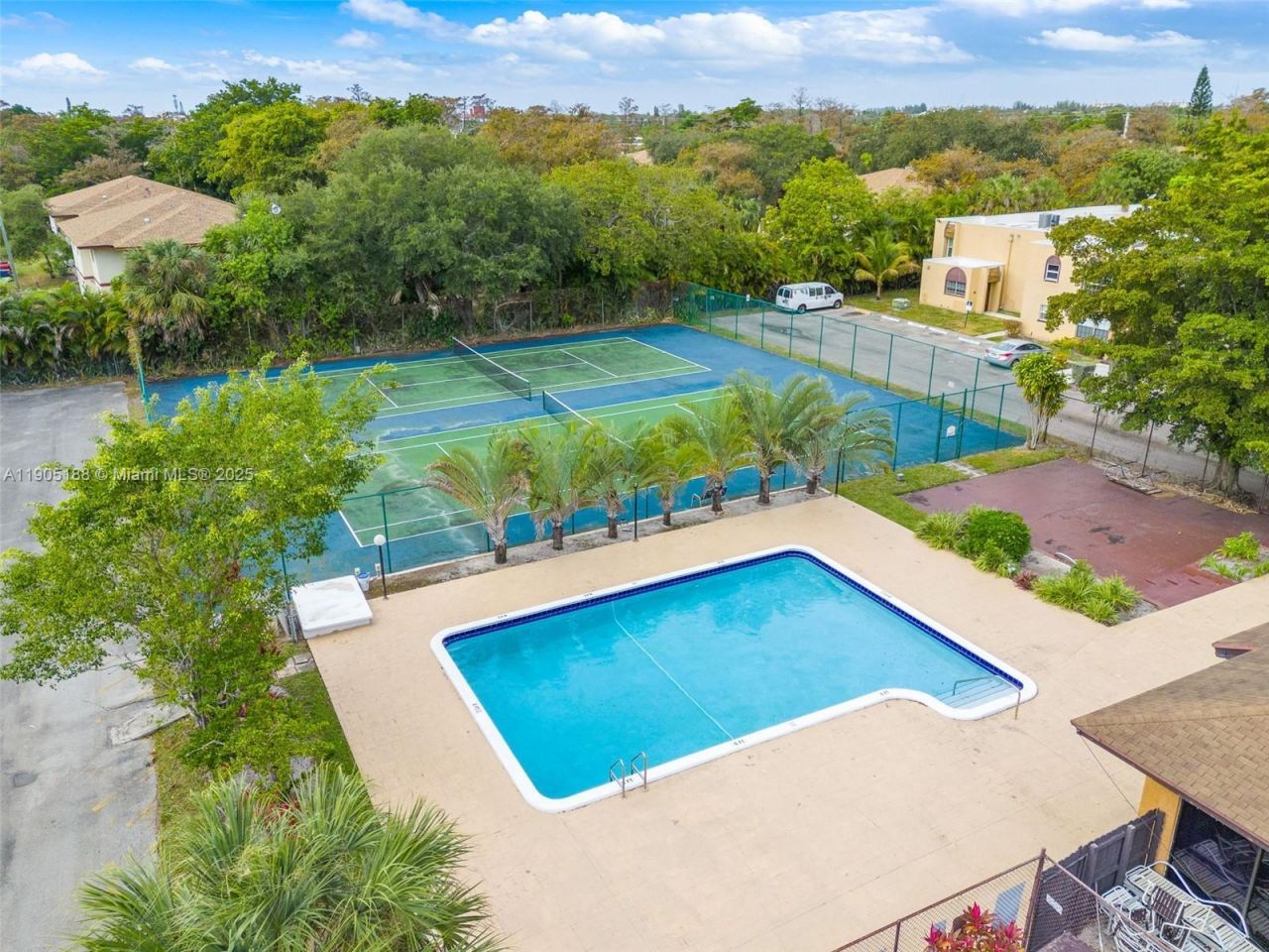 2062 NW 43rd Ter, Unit 2, Lauderhill, FL 33313 Photo