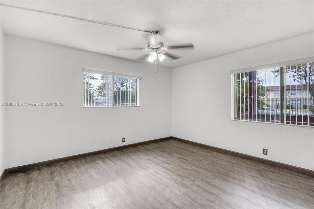 2062 NW 43rd Ter, Unit 2, Lauderhill, FL 33313 Photo