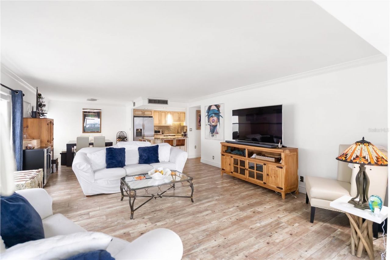 1750 Benjamin Franklin Drive, Unit 6G, Sarasota, FL 34236 Photo