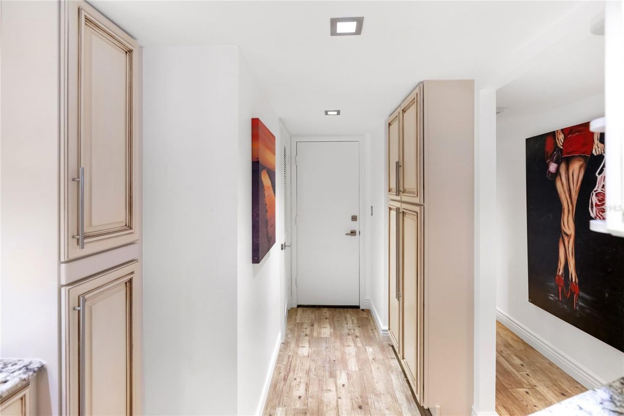 1750 Benjamin Franklin Drive, Unit 6G, Sarasota, FL 34236 Photo