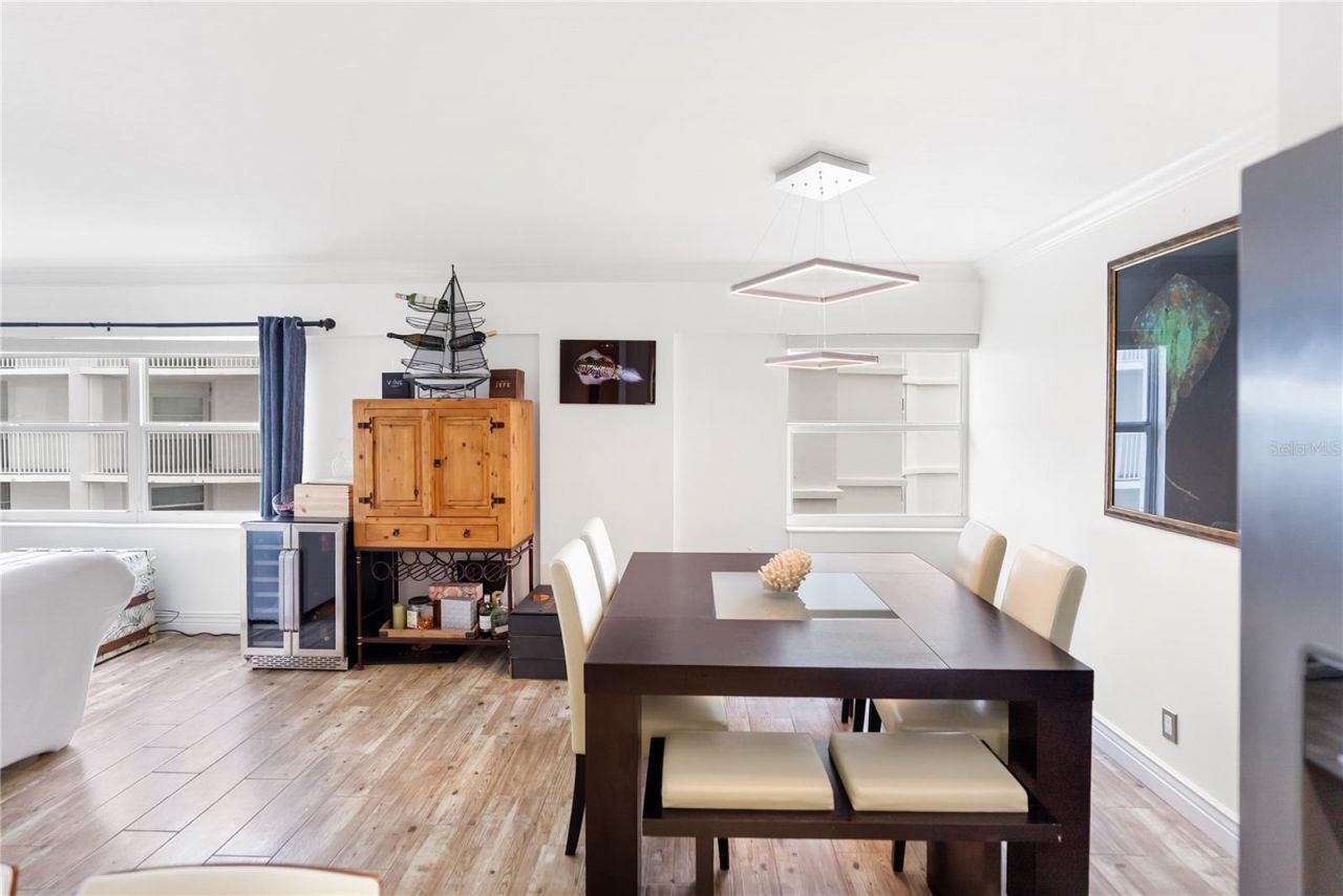 1750 Benjamin Franklin Drive, Unit 6G, Sarasota, FL 34236 Photo