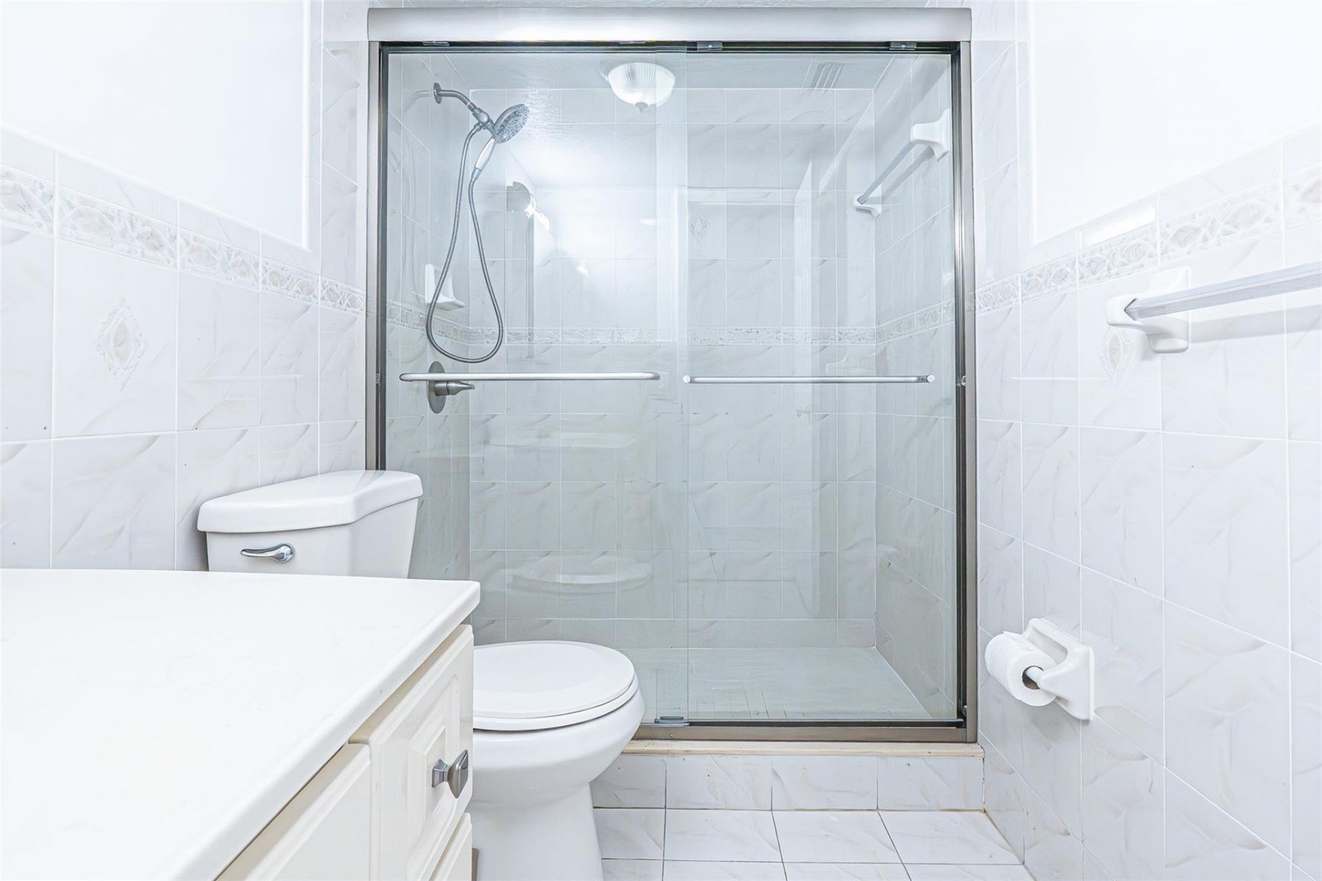 1470 W 41st Street, Unit 201, Hialeah, FL 33012 Photo