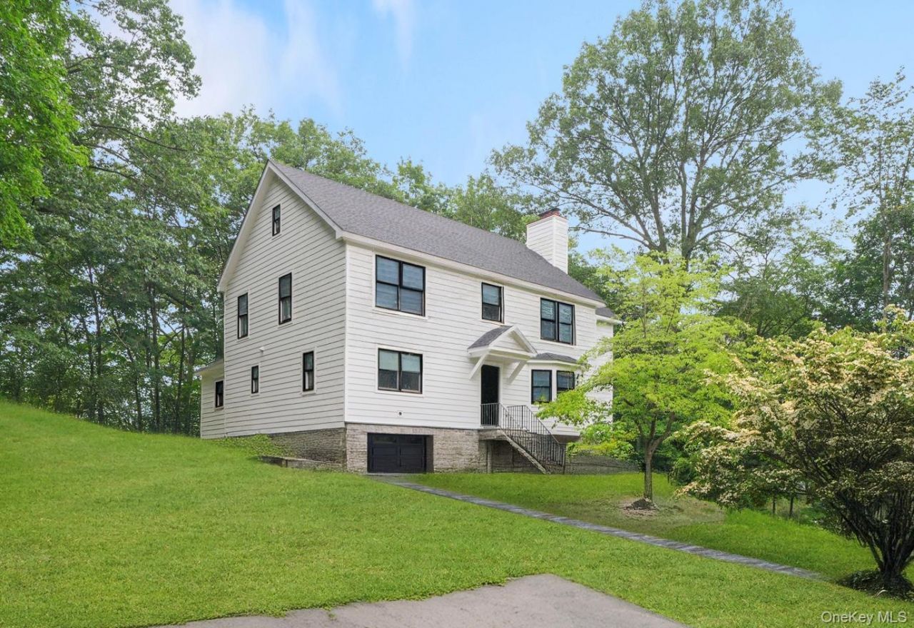 16 Bramblebrook Road, Ardsley, NY 10502 Main Photo