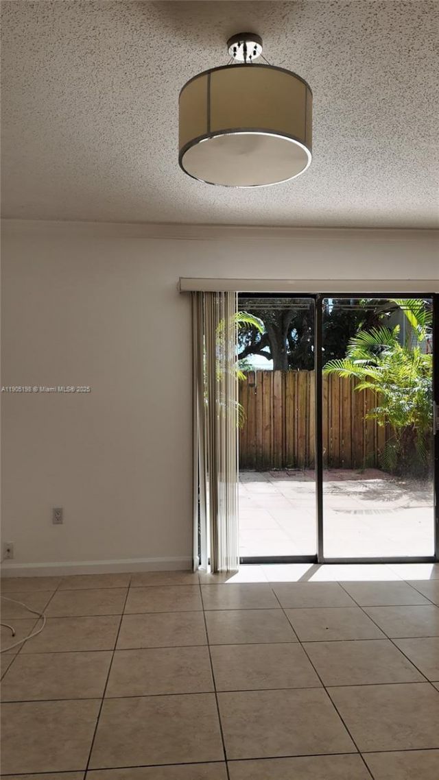 3326 Farragut St, Unit 6F, Hollywood, FL 33021 Photo