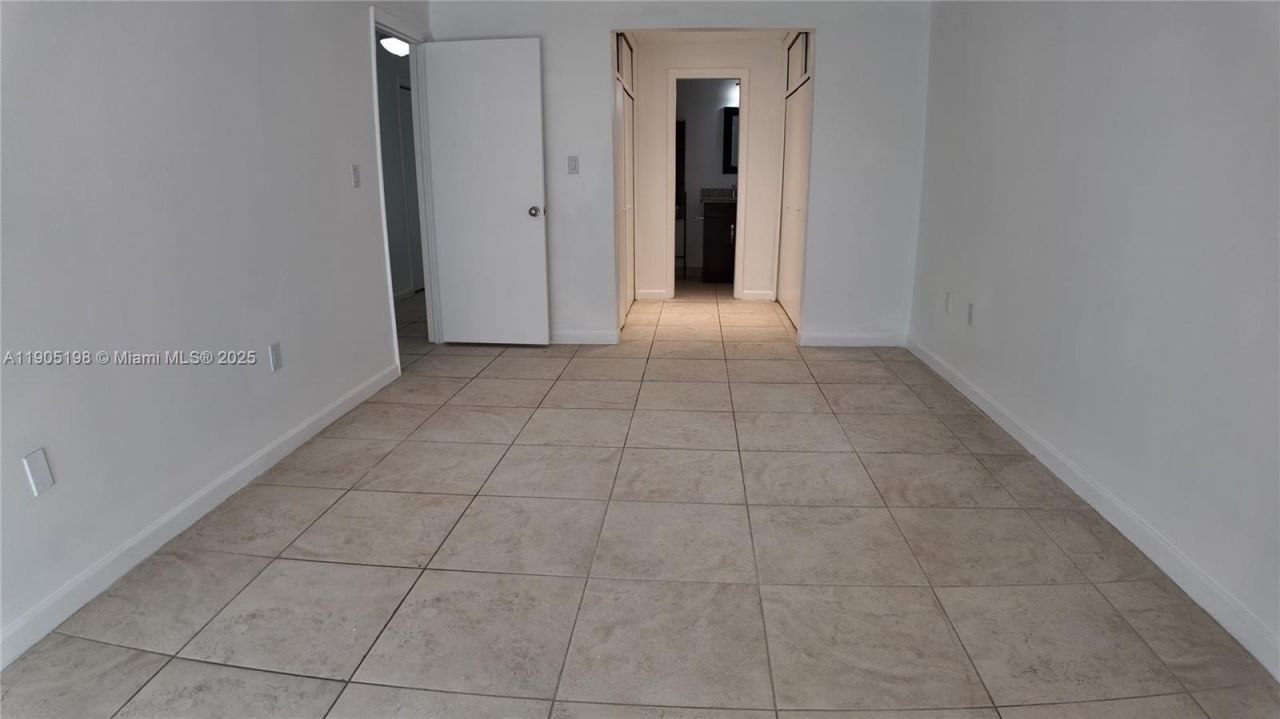 3326 Farragut St, Unit 6F, Hollywood, FL 33021 Photo