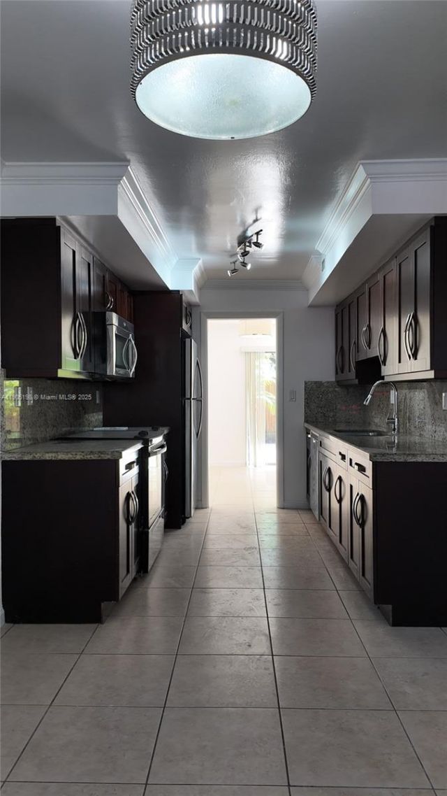 3326 Farragut St, Unit 6F, Hollywood, FL 33021 Photo