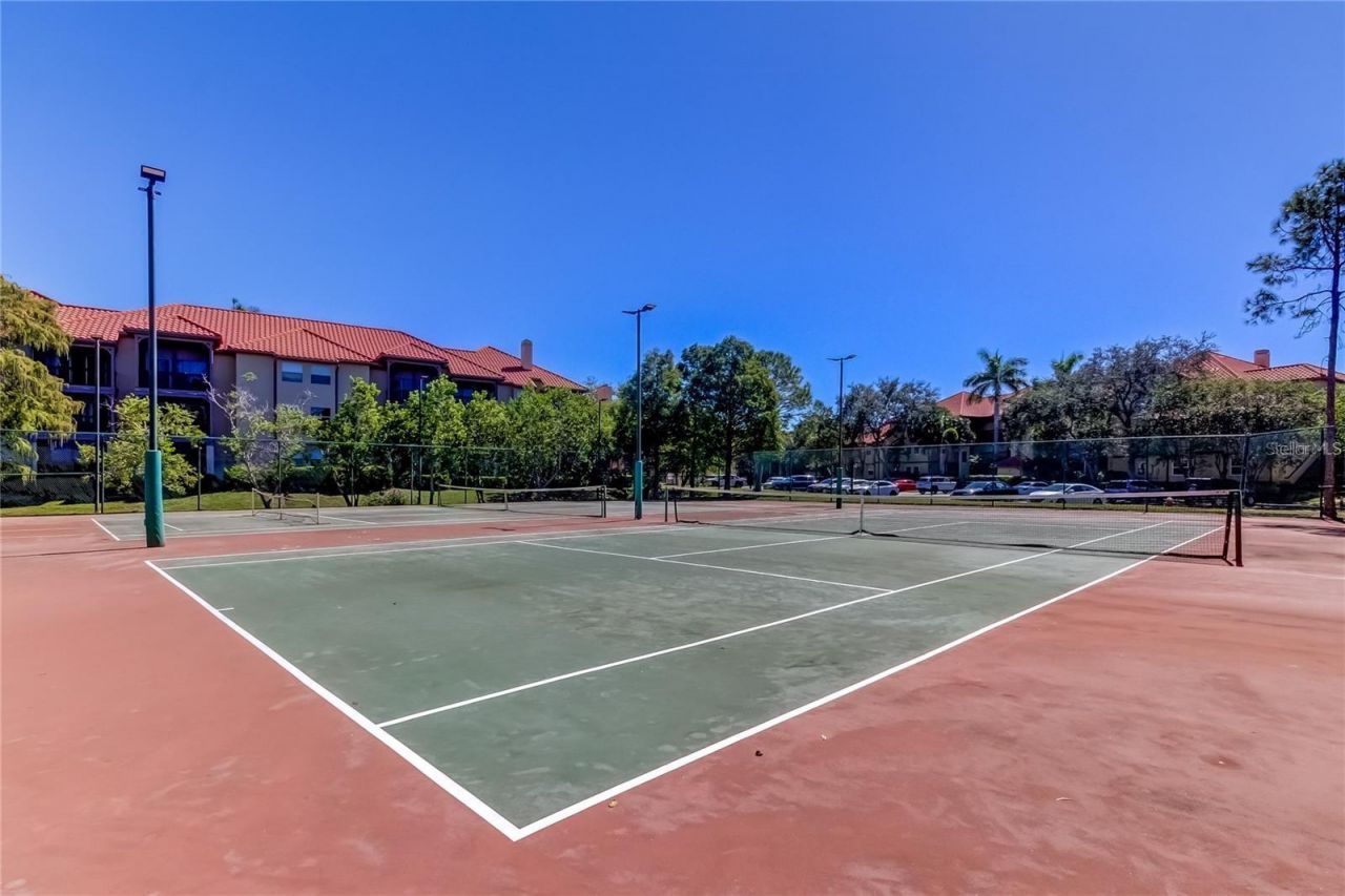 2400 Feather Sound Drive, Unit 534, Clearwater, FL 33762 Photo